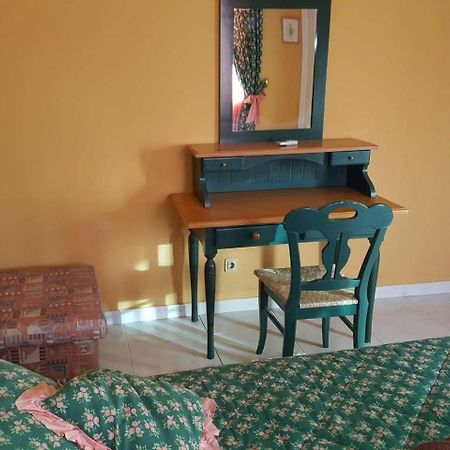 Bed and Breakfast Casa Nuno Lagoa  Zimmer foto