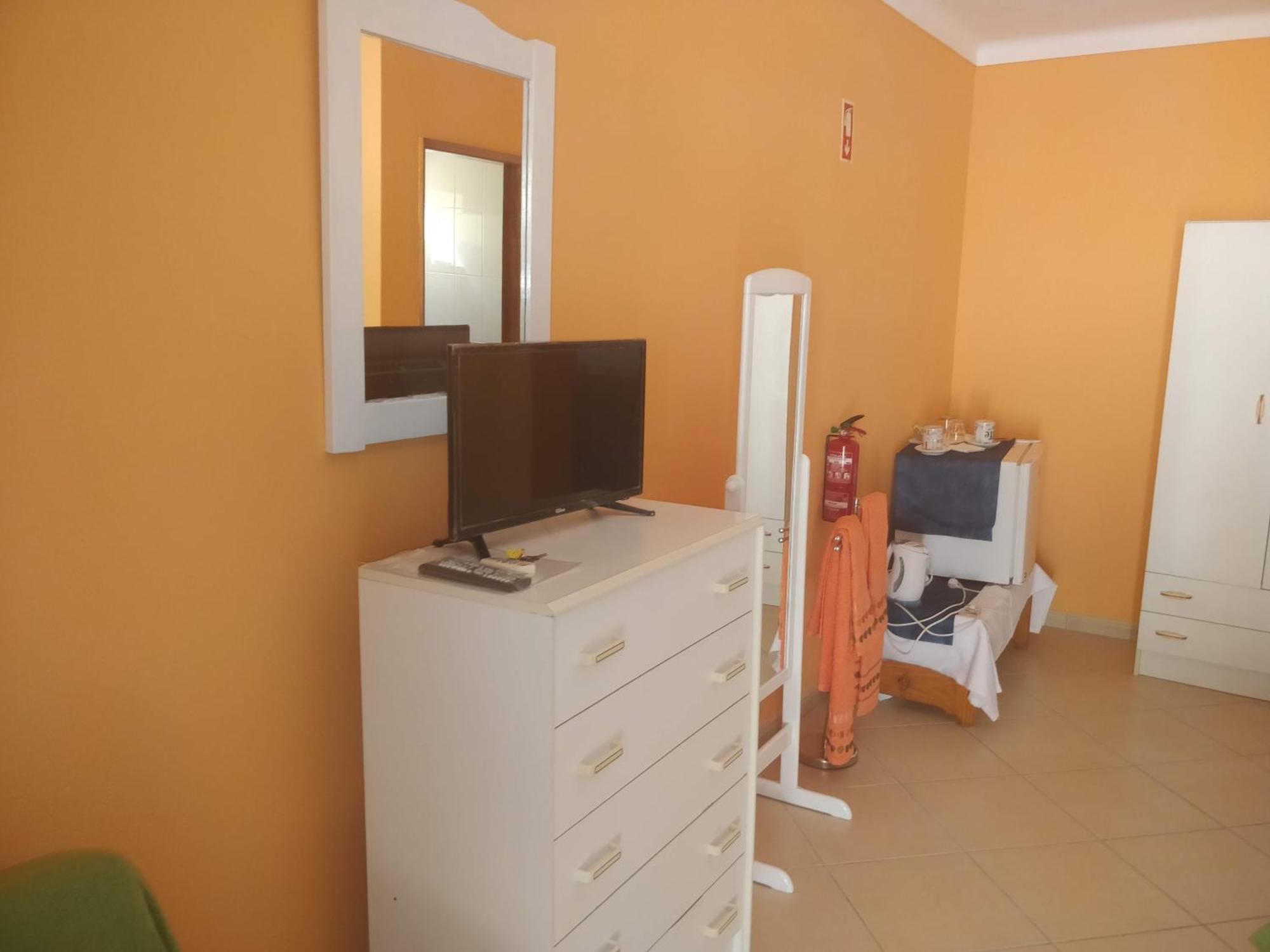 Bed and Breakfast Casa Nuno Lagoa  Zimmer foto